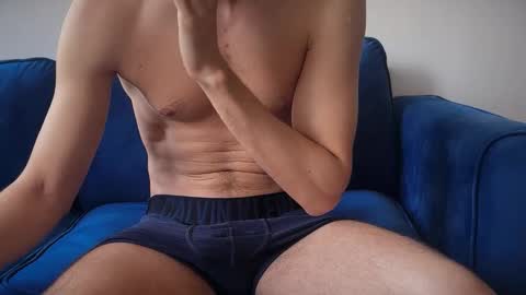 Snapshot of formaldehider chatting on April 4, 2:25 pm formaldehider online show from April 4, 2:25 pm