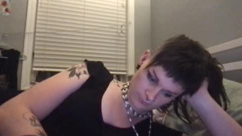 forthedolls online show from October 13, 2:33 am