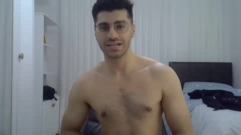 fortiori8 online show from January 8, 11:07 pm