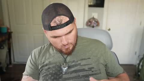 fossilhunterextreme online show from May 4, 8:38 pm