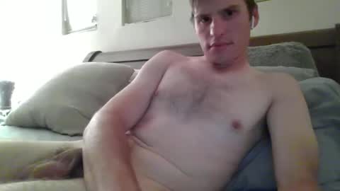 Snapshot of foster678 chatting on October 21, 5:08 am foster678 online show from October 21, 5:08 am