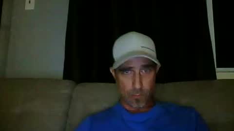 Snapshot of fouraide42 chatting on September 25, 2:37 am fouraide42 online show from September 25, 2:37 am