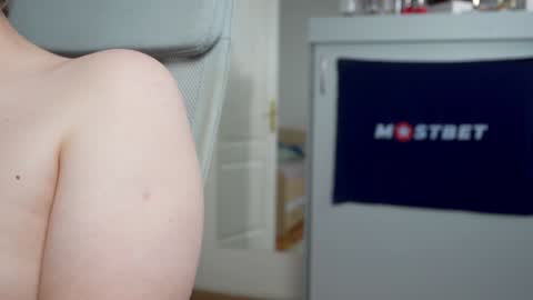 Snapshot of foxeslovefoxes chatting on January 26, 11:17 am CUSTOM PHOTOS AND VIDEOS - online show from January 26, 11:17 am