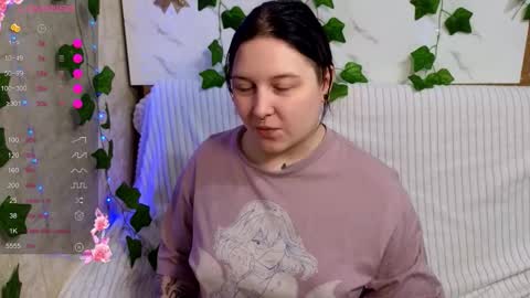 Snapshot of foxgirlandmerguis chatting on March 22, 8:07 am Belinda online show from March 22, 8:07 am