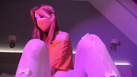 Hello world Feel free to follow  online show from October 14, 4:30 pm