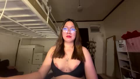 Alicia Baby online show from May 12, 7:33 pm