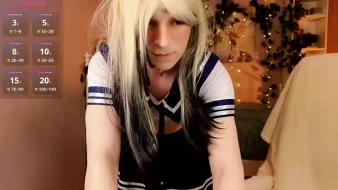 Snapshot of foxispuff chatting on March 21, 9:18 pm Fox online show from March 21, 9:18 pm