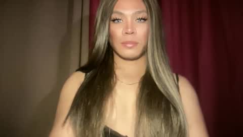 Snapshot of foxli_xx chatting on February 13, 1:29 pm KITTY online show from February 13, 1:29 pm