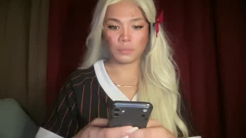 Snapshot of foxli_xx chatting on March 16, 3:34 am KITTY online show from March 16, 3:34 am