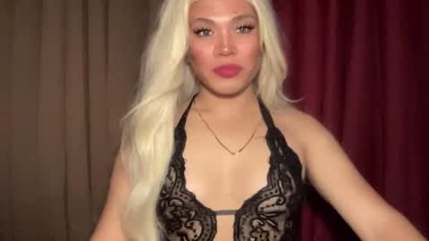 Snapshot of foxli_xx chatting on March 28, 7:19 am KITTY online show from March 28, 7:19 am