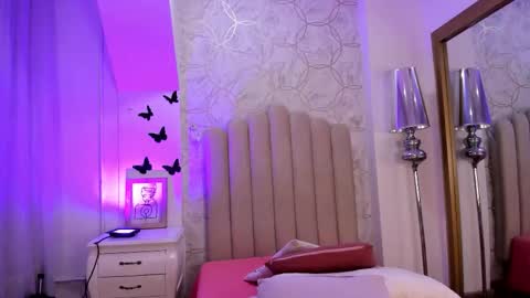 Foxy online show from February 15, 7:32 pm