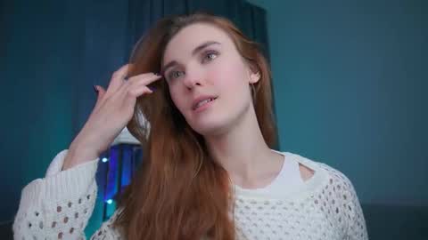 Snapshot of foxy_cute4you chatting on December 16, 8:25 pm Eva online show from December 16, 8:25 pm