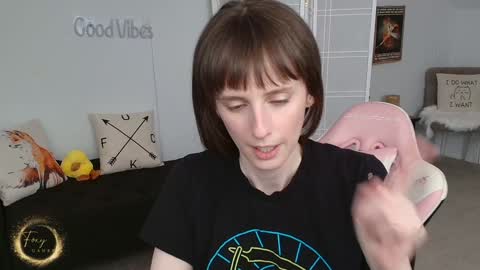 Snapshot of foxy_gamer chatting on February 28, 2:34 am Lex Vive foxygamer cb online show from February 28, 2:34 am