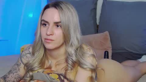 Foxy Kimmi online show from March 27, 8:26 am