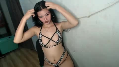 foxygoddess19 online show from January 28, 1:59 pm