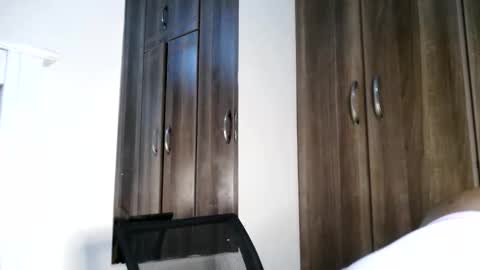 Kayla online show from October 31, 4:02 am