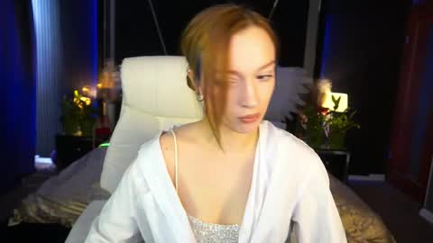 Maya online show from April 29, 1:59 pm