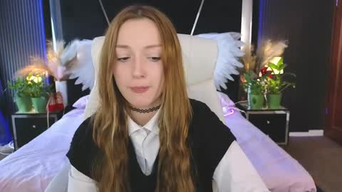 Maya online show from May 12, 1:08 pm