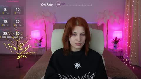 Snapshot of foxyrayy chatting on December 31, 1:57 am F O X online show from December 31, 1:57 am