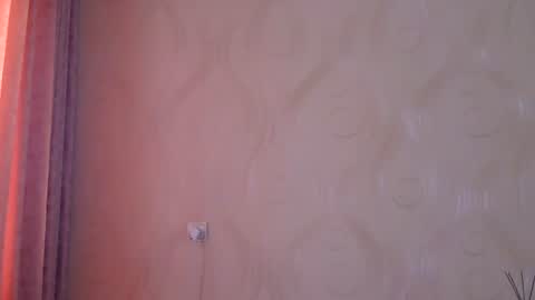 frame_tamer888 online show from June 24, 8:57 am