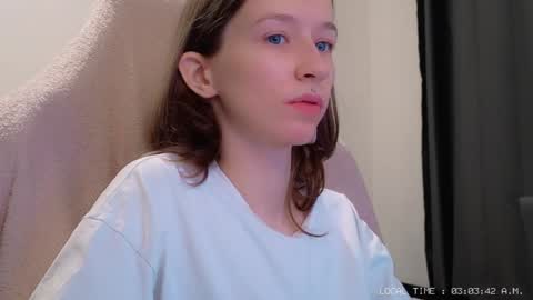 Snapshot of fran_bow chatting on December 26, 12:03 am fran_bow online show from December 26, 12:03 am