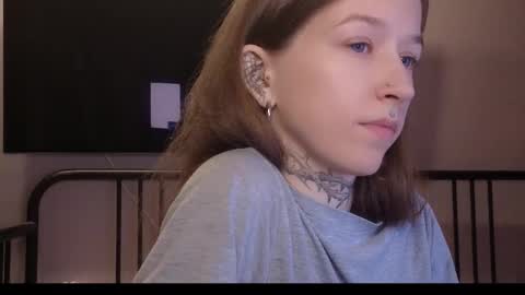 fran_bow online show from March 12, 5:30 pm