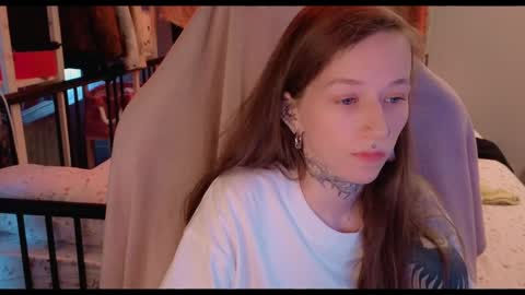 fran_bow online show from May 22, 2:55 pm