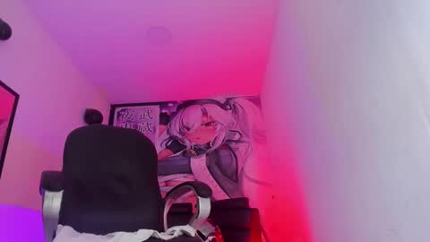 Snapshot of fran_boy_ chatting on March 1, 9:59 pm Fran online show from March 1, 9:59 pm