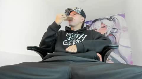 Snapshot of fran_boy_ chatting on November 21, 4:22 am Fran online show from November 21, 4:22 am