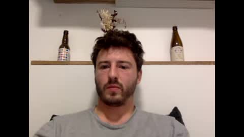 Snapshot of francaiiiiis chatting on October 26, 12:11 pm francaiiiiis online show from October 26, 12:11 pm