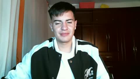 franccesco_699 online show from December 5, 2:31 am