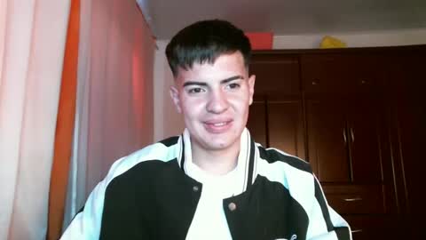 franccesco_699 online show from December 12, 5:48 pm