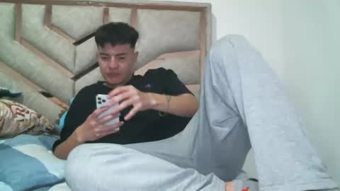 franccesco_699 online show from December 13, 2:54 am