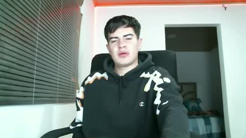 franccesco_699 online show from January 5, 11:33 pm