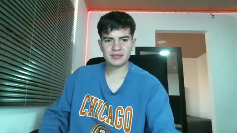 franccesco_699 online show from January 16, 5:01 pm