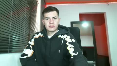 franccesco_699 online show from January 26, 3:25 pm