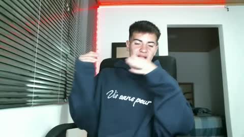 franccesco_699 online show from February 19, 11:57 pm