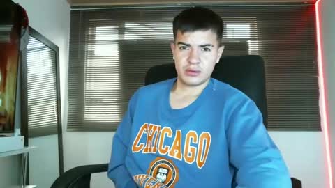 franccesco_699 online show from March 1, 3:27 pm