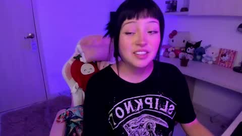 francesca_7 online show from January 30, 6:54 pm