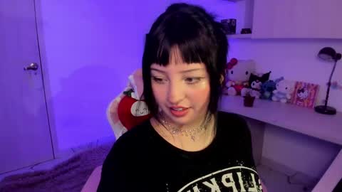 francesca_7 online show from January 30, 9:58 pm
