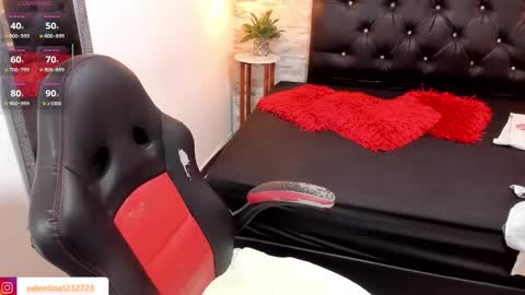          online show from November 26, 2:12 am