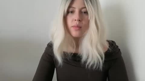 Francesca online show from September 29, 7:40 pm