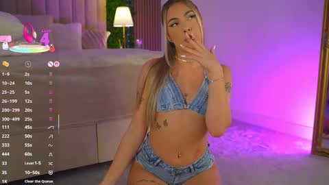 Franci online show from December 1, 5:18 pm