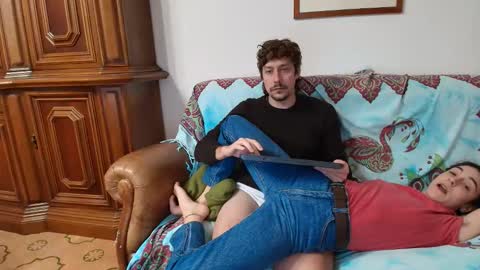 francesco_831115 online show from November 9, 7:01 pm