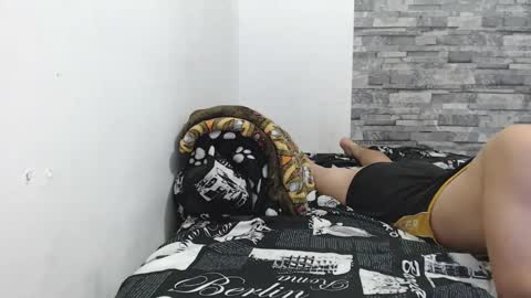 Snapshot of francesco_spank chatting on March 4, 1:34 am FRANCESCO online show from March 4, 1:34 am