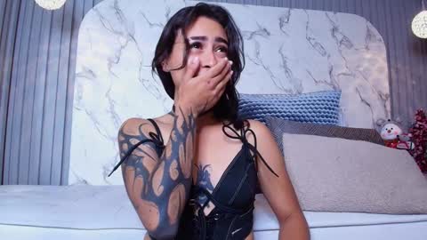 Snapshot of franchesca_de_luca chatting on December 24, 12:44 am franchesca_de_luca online show from December 24, 12:44 am