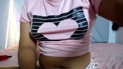 francihot4 online show from November 7, 3:17 am