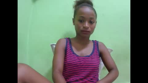 francine925426 online show from May 6, 7:24 am