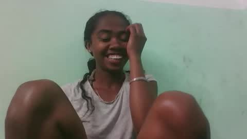 Snapshot of francinealdy chatting on September 15, 7:03 pm francinealdy online show from September 15, 7:03 pm