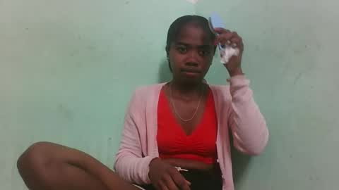 Snapshot of francinealdy chatting on September 16, 7:20 am francinealdy online show from September 16, 7:20 am